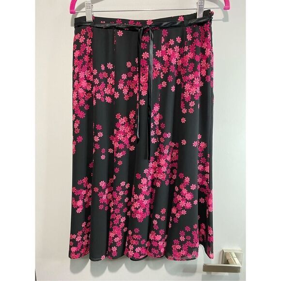 Size 10, Jacques Vert black tulip style skirt with pink flowers. 15” waist.￼ - Picture 1 of 8
